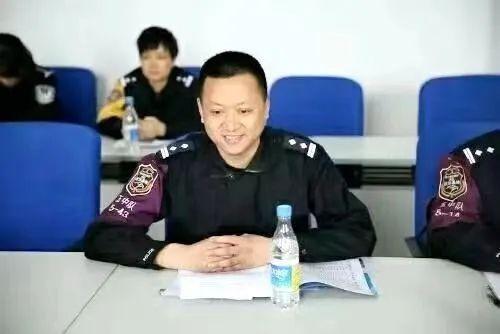 公安网安严厉查处侮辱英烈案件，维护英雄烈士尊严和名誉