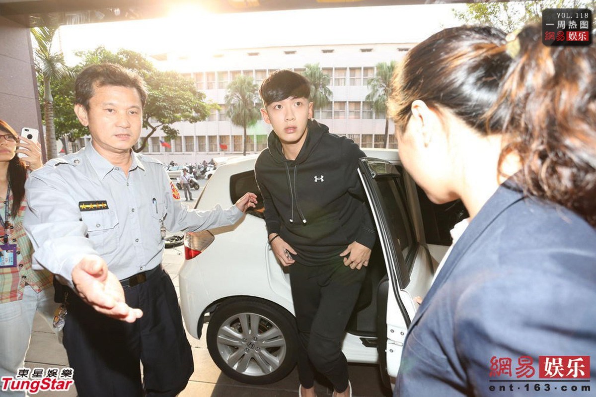 大众公司高管因吸毒被遣送出境，特色小店探秘背后的故事