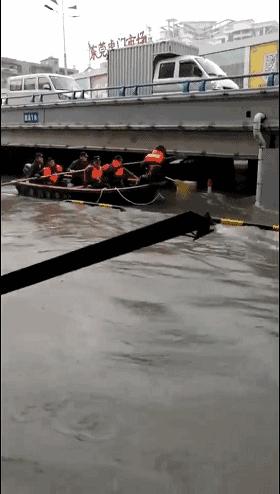 全国多地惊现大海潮原因何在