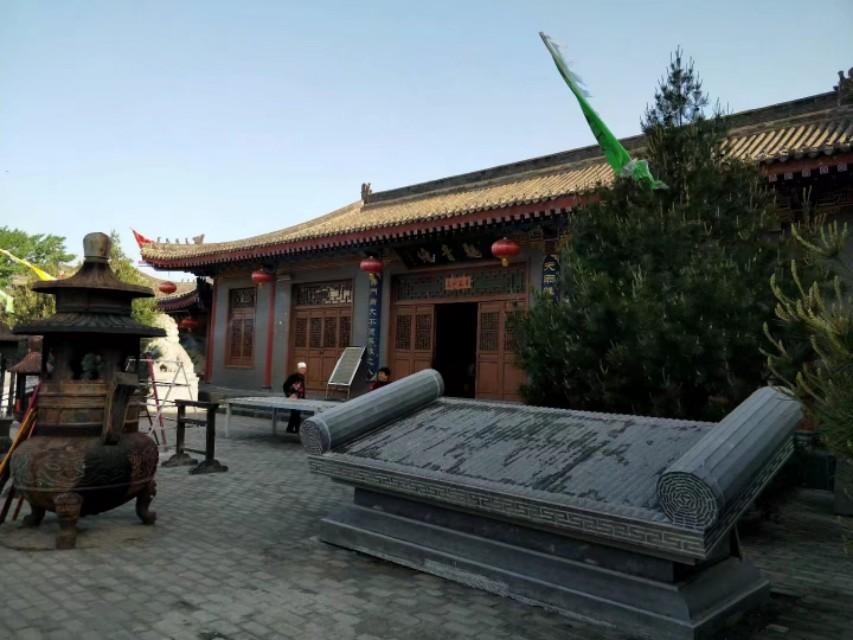 徒步秦岭惊魂，目击遇难女孩的惊悚经历