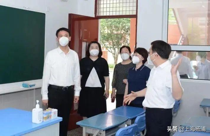 传染人的疫苗，自然美景中的探索之旅