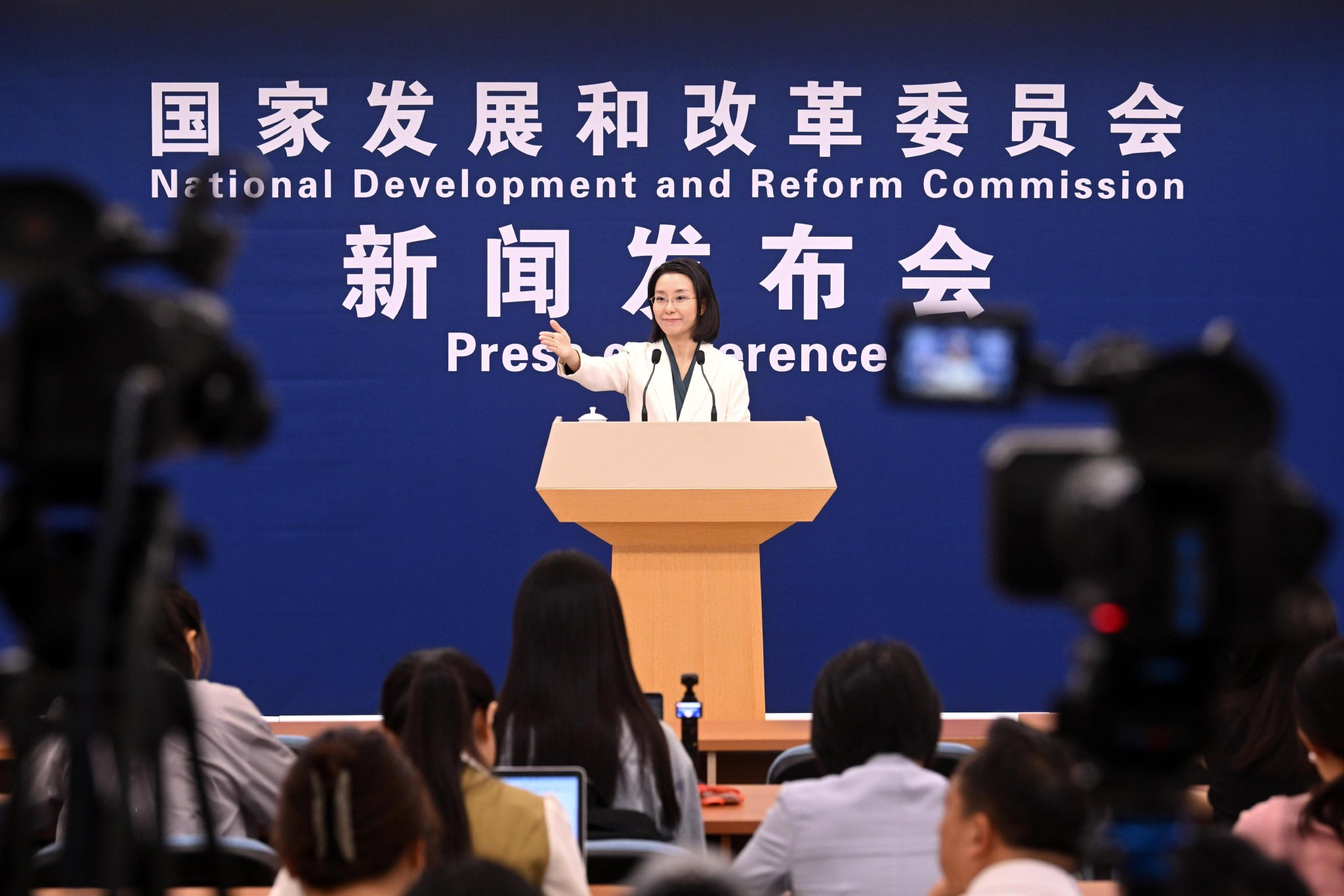 国家最新发展动态，深度解析近期发展新闻