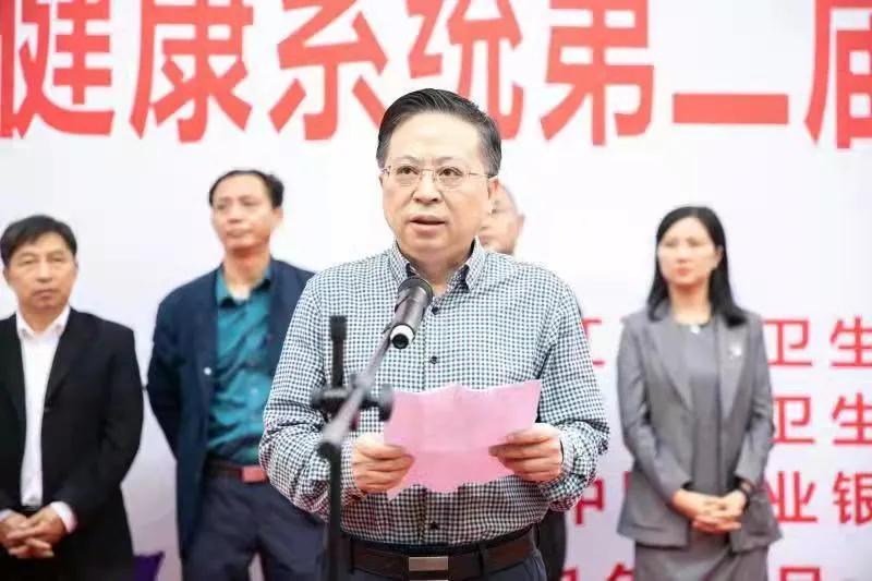 江西高中运动会的热烈瞬间，探寻正在举办运动会的高中