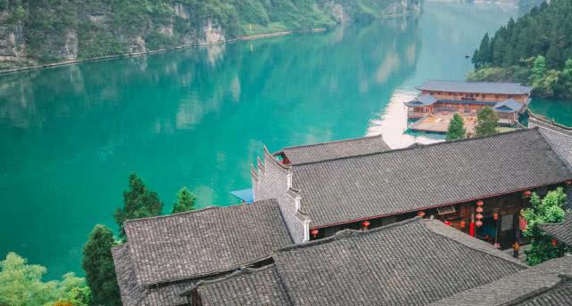 T L邮票，自然美景的探险之旅之旅