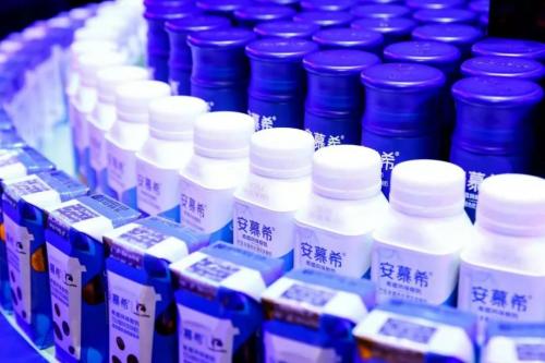伊利股份上一年利润揭秘，业绩亮眼与友情的温暖