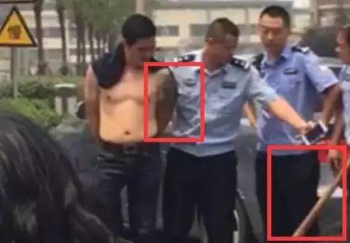 因病去世被传当街杀人？面对误解与困境，学习是改变命运的钥匙！