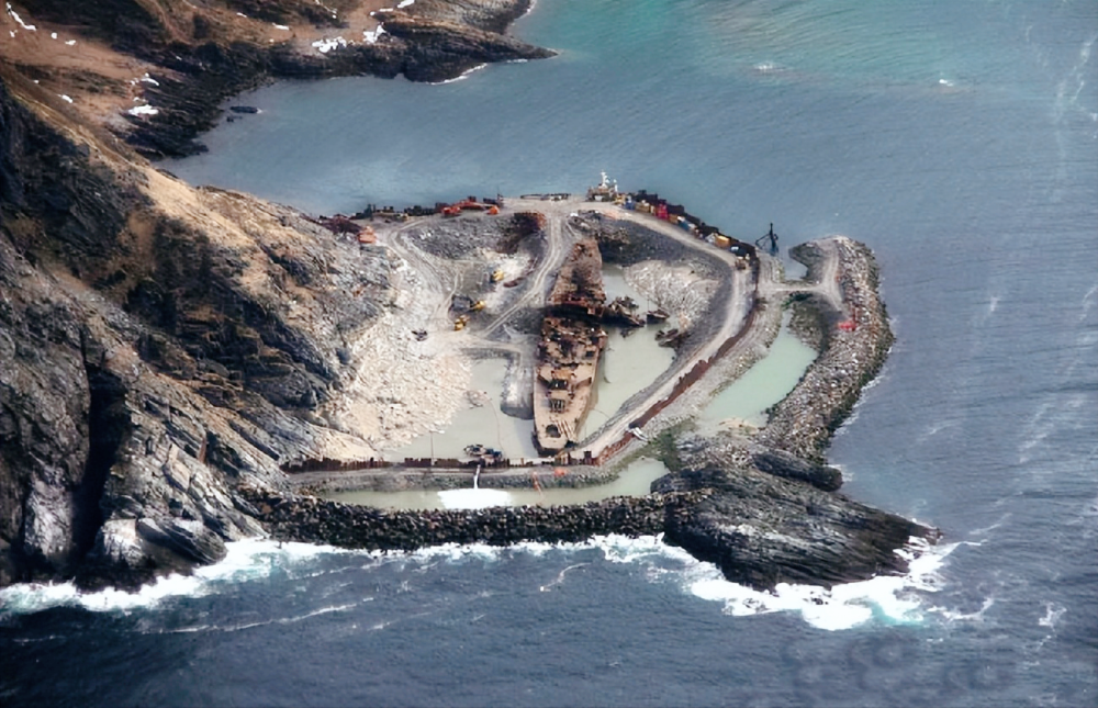 新西兰海军唯一测量船沉没，逆境中的学习与成长之路