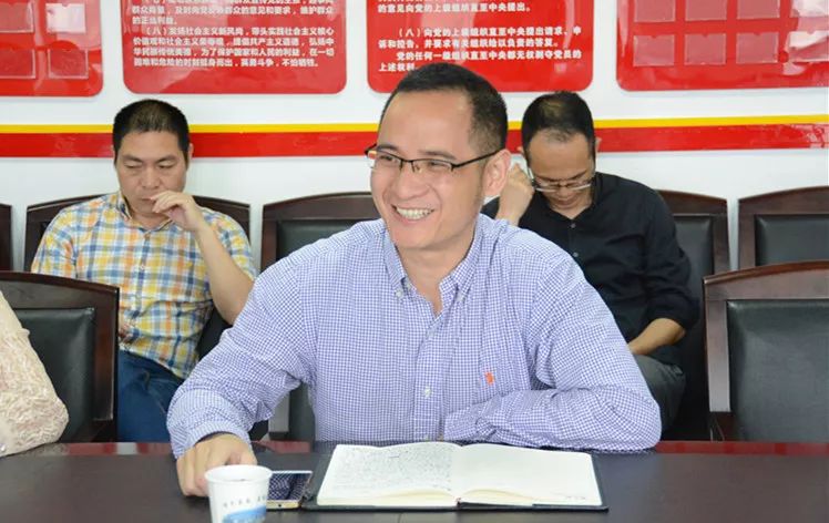 陵水最新干部任免及其背后的故事