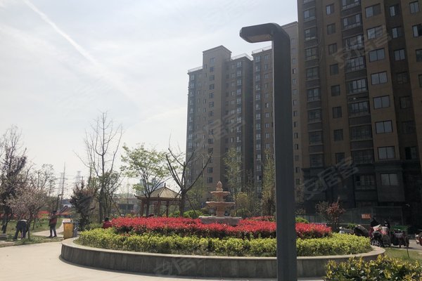 景尚佳园最新房价探讨与观点阐述，房价走势深度解析