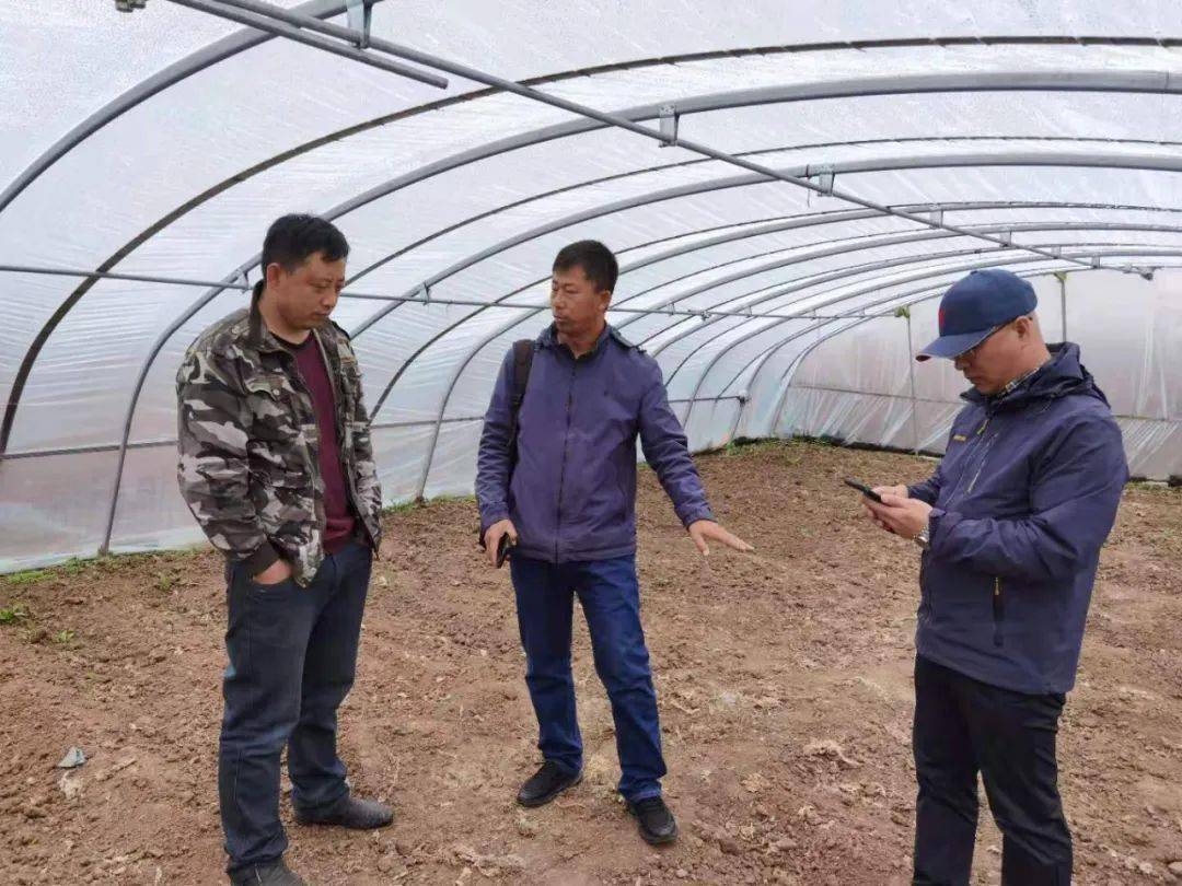 刘琅最新消息,刘琅最新消息，励志之旅，学习变化带来的自信与成就感