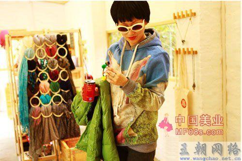 2012最新服装加盟,温馨小日常，一场关于服装加盟的奇妙旅程