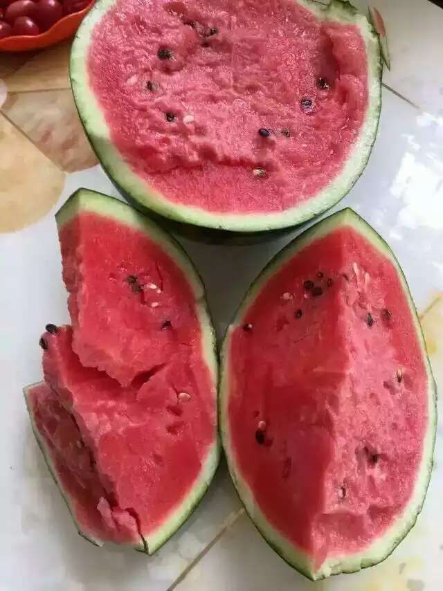 济宁西瓜价格行情揭秘，小巷中的甜蜜诱惑
