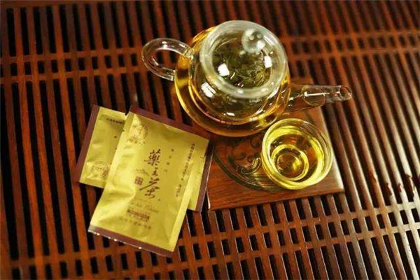 药王茶上市,药王茶上市，小巷里的独特风味等你来探索！