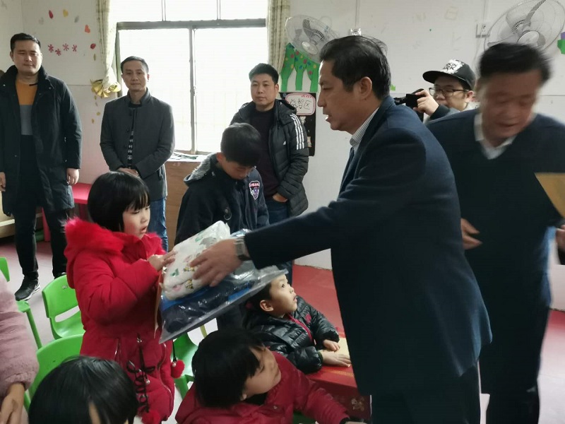 铜冶新市镇最新动态揭秘，小镇温馨日常新貌