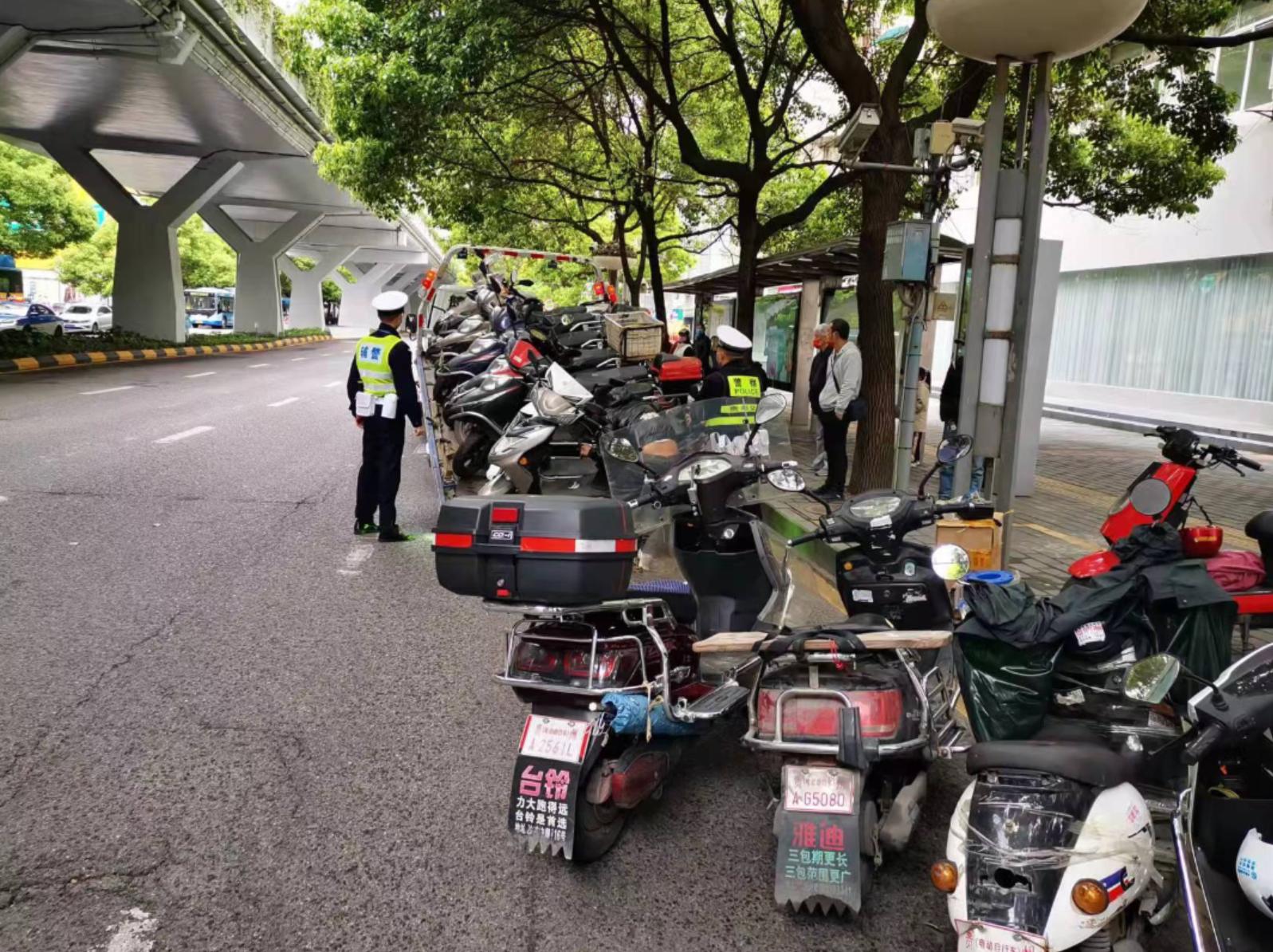车辆报废新规定与温馨旅程的交汇点