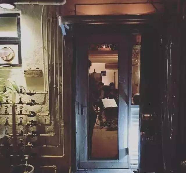 台风12号最新动态与小巷中的隐藏宝藏——特色小店的探索之旅