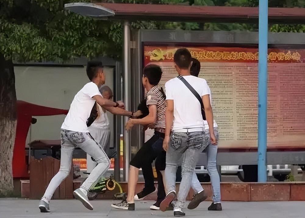 广州刘某最新事件揭秘，背景、影响与时代地位分析