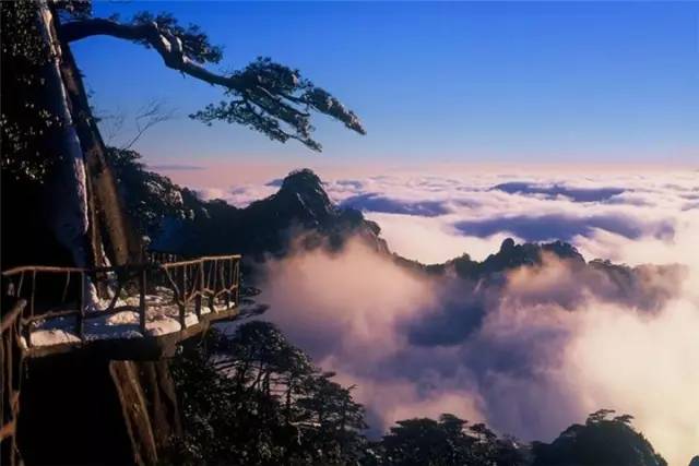 惊雷最新款，自然美景的心灵之旅启程