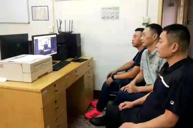 上海最新通知概览，时代背景下的城市新动向