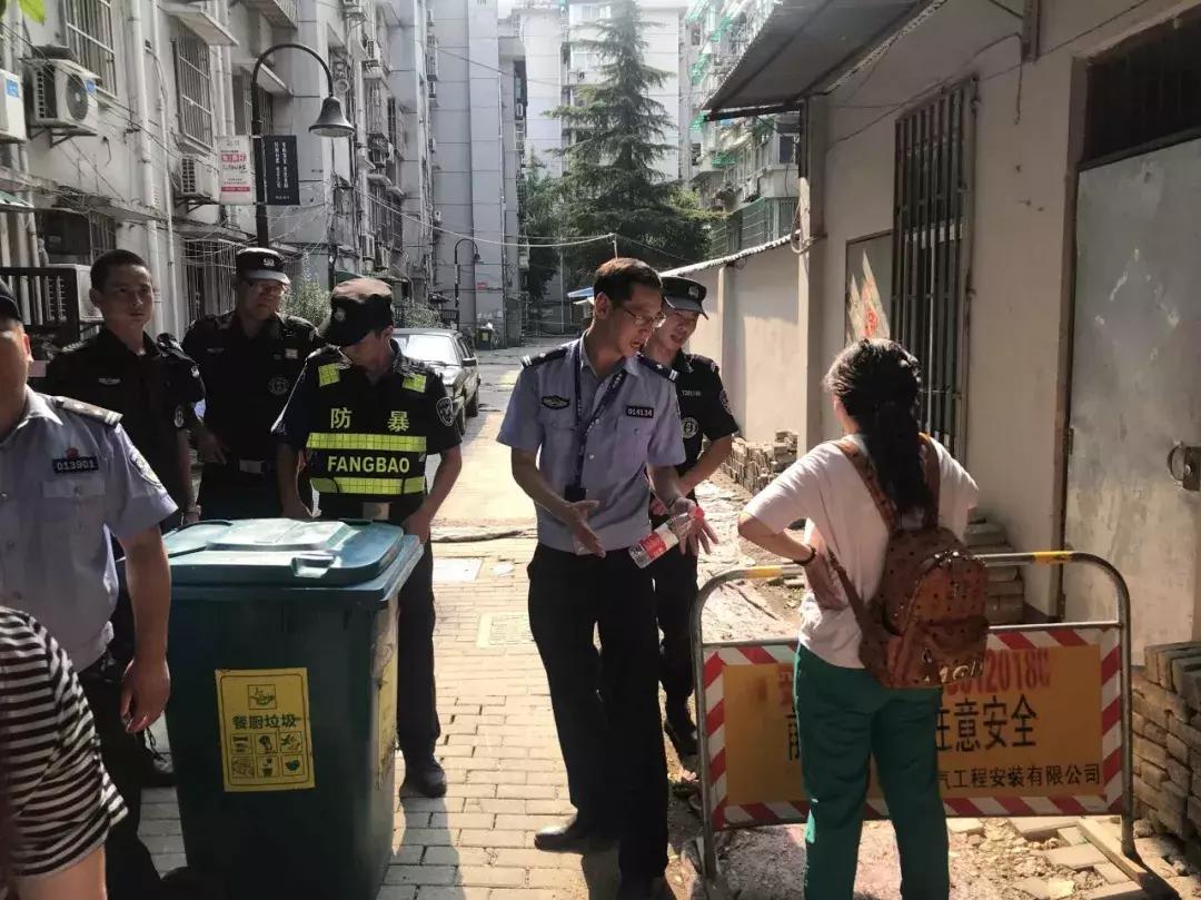最新地铁塌陷事件深度分析与观点阐述