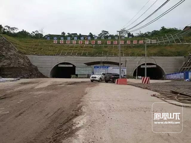 达州凤凰山隧道最新进度，建设进展与一段温馨的友情故事同步更新