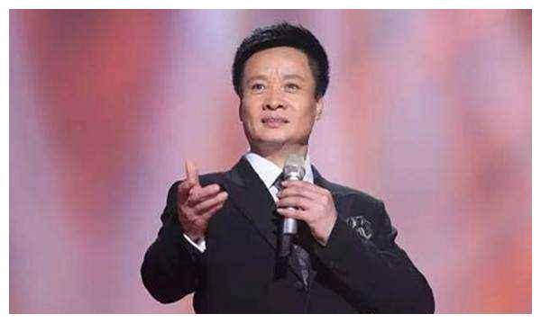 演员江波,演员江波，从舞台到荧屏，变化中的自信与成就感