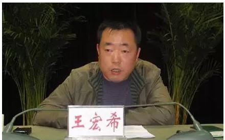 明星真实身高揭秘，自信与成长的励志之旅，从舞台到生活探索