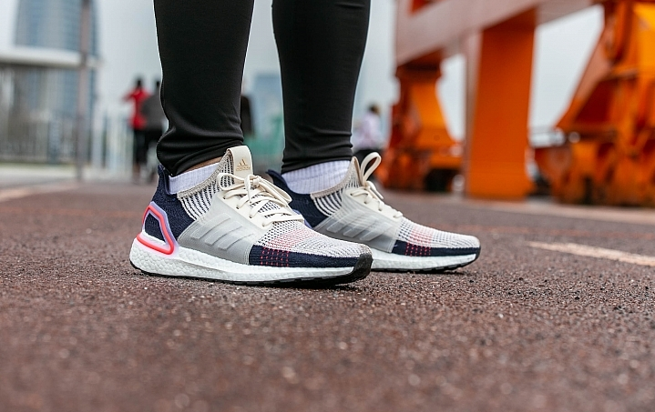 最新Ultra Boost款式介绍，温情奔跑的时尚之选