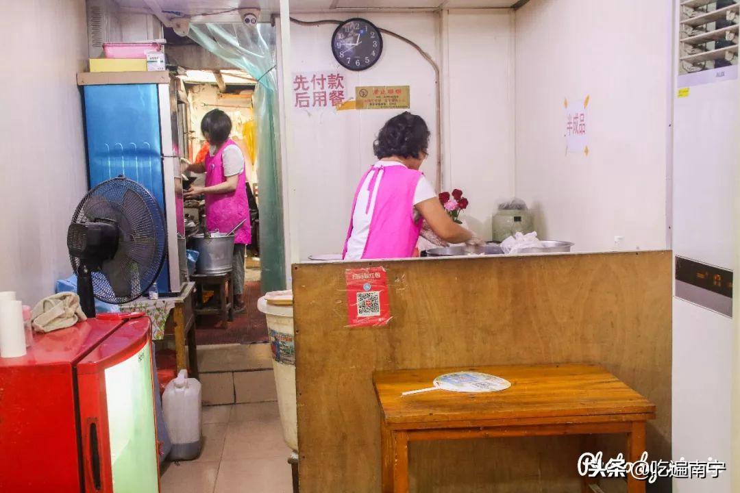 探索小巷中的隐藏宝藏，最新资讯手机与独特环境小店的奇妙交汇