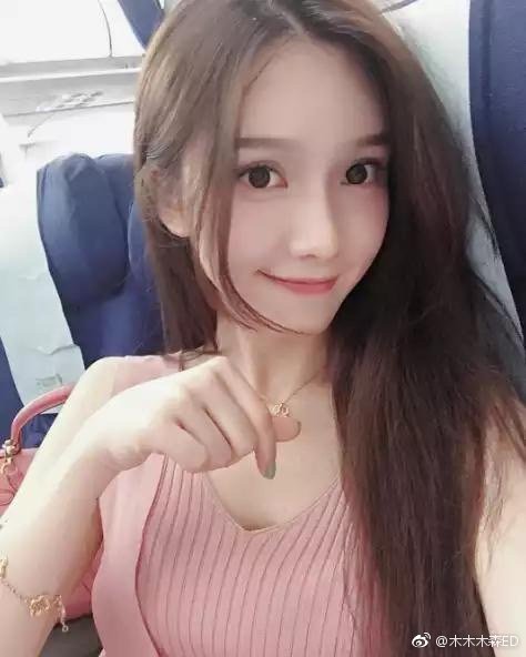 美女主播现象探析，最新动态与个人观点观察