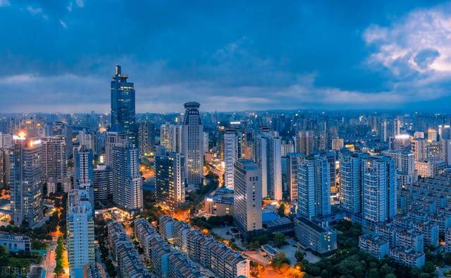 南宁楼市最新行情,南宁楼市最新行情与家的温暖故事