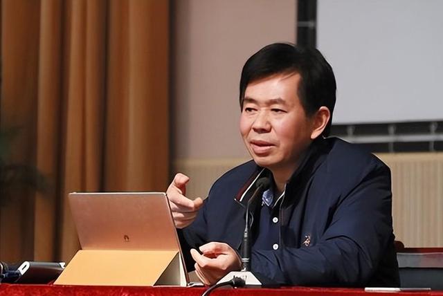 戴旭最新发现，小巷中的美食秘密
