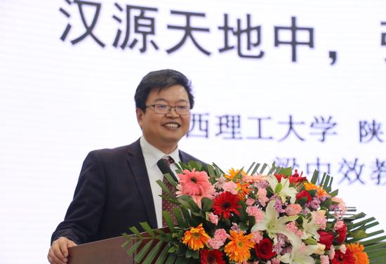 东方金钰的新动态，变化中的学习之旅，成就感的源泉，最新消息一览