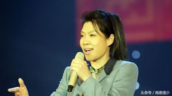 毛阿敏最新歌曲，城市音符下的温馨日常