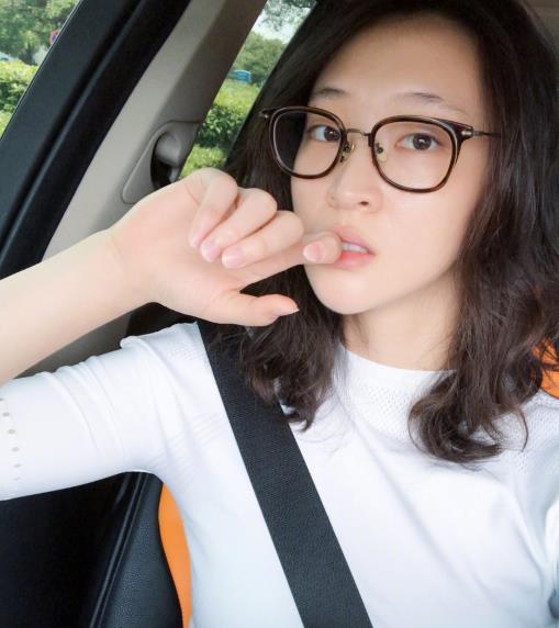 惠若琪最新消息与小巷中的美食天堂揭秘