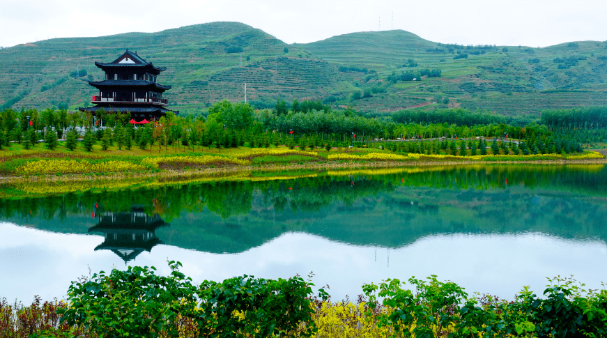 龙湾写意二期最新动态，自然美景的探索之旅，内心平和宁静的寻觅