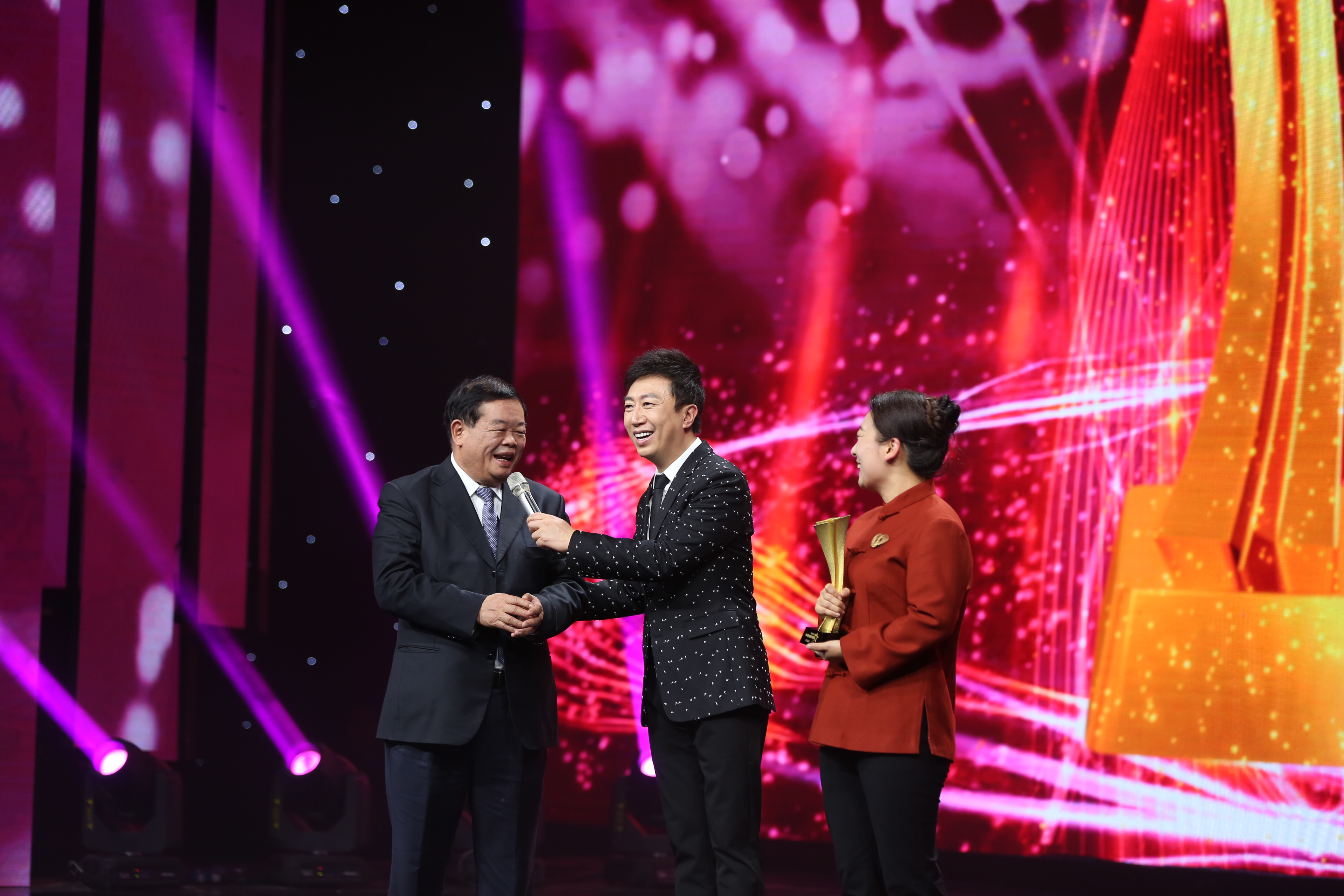 乡约最新一期2017商城，梦想起航，学习照亮自信之路
