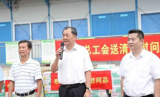 工厂最新标语，塑造积极氛围，引领创新发展的动力源泉
