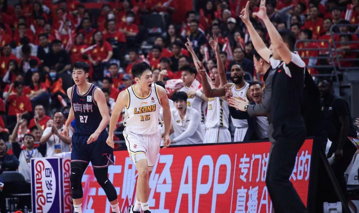 广厦男篮最新动态与资讯🏀